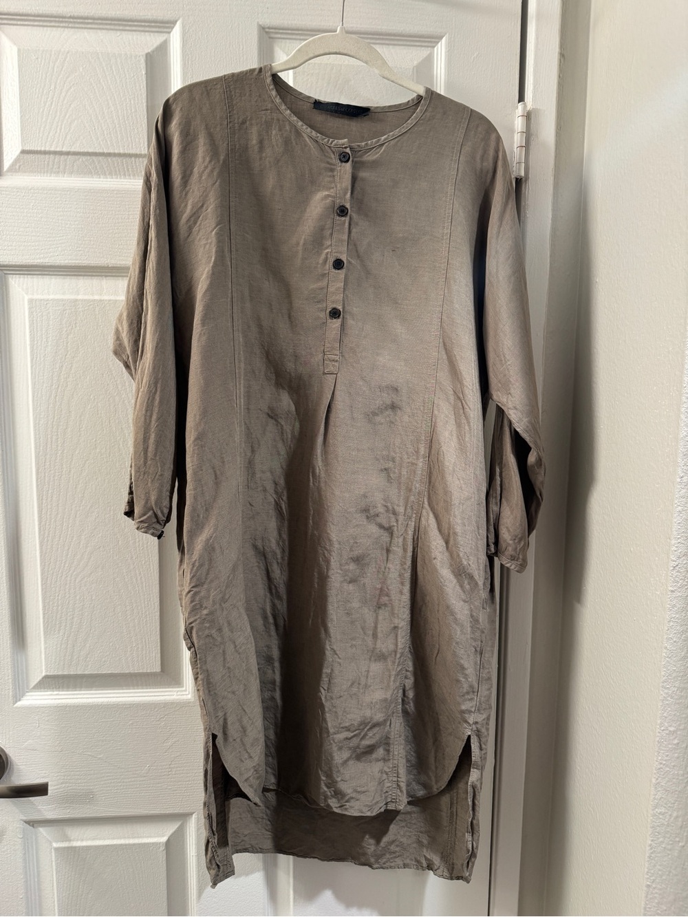 Creatures of Comfort Casual Longline Henley Shirt Dress- Taupe